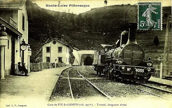 Monte Escalier 43 Monte escalier Fix-Saint-Geneys