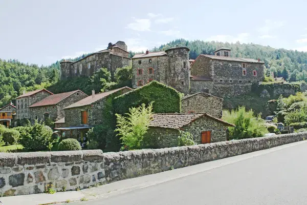 Monte Escalier 43 Monte escalier Vals-le-Chastel